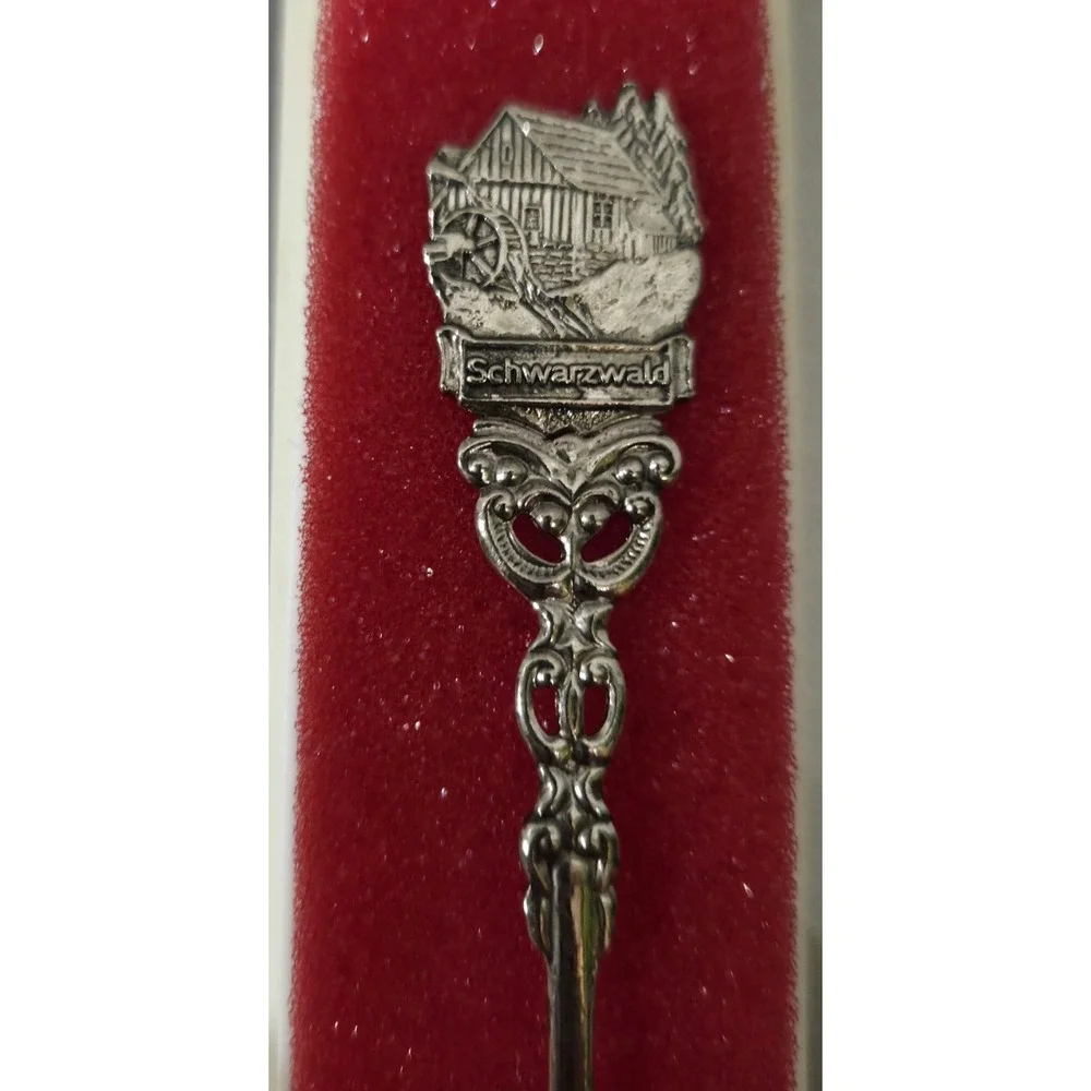 Vintage Collectible Souvenir Spoon Schwarzwald Germany In‎ Box